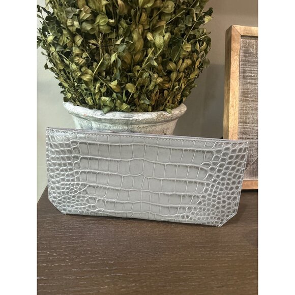 Senreve GRAY Embossed Leather Bracelet Pouch Clutch Grey Womens Size OS - Picture 6 of 11